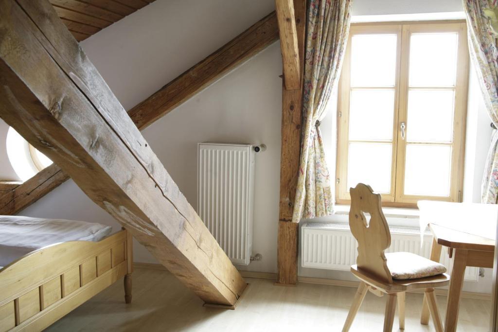 ホテルLandgasthof Bock ガウティンク 部屋 写真